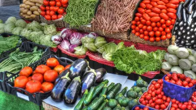 Retail Inflation Climbs to 4.91% in December as Food Prices Pinch