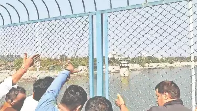 Teen rescued from Sabarmati River after suicide attempt, rope from goods vehicle saves life