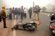 Amritsar Experts Propose 5 Key Measures to Curb Fog-Related Road Accidents