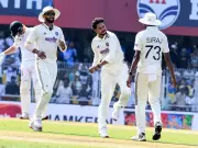 Anil Kumble Praises Indian Bowlers for Disciplined Show on Day 1