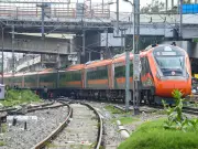 BHL Starts Supplying Traction Converters for Vande Bharat Sleeper Trains