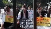 Delhi Air Crisis: Industries Ordered to Install Pollution Monitors, Agencies Told to Act Fast