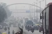 Delhi Air Quality Nears Severe Mark, 18 Stations Record AQI Above 400