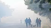 Delhi's Coldest Morning at 10.4°C: AQI Remains Very Poor at 344