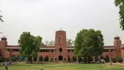 DU Clarifies: 'Walls of Democracy' Intact, More Spaces Planned for Student Elections
