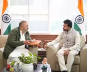 Former MP Pushes for More Flights from Adampur Airport, Meets Aviation Minister