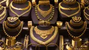 Gold Prices Soar to ₹1.40 Lakh as Dhanteras and Diwali Spark Massive Buying Frenzy