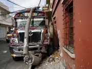 Guatemala Bus Crash Kills 15, Injures 19 on Mountain Road