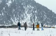 Gulmarg Plunges to -8.8°C as Intense Cold Wave Grips Kashmir Valley