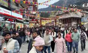 Kullu Welcomes Over 2 Lakh Tourists in December, Breaks Winter Records