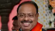 Mahayuti's Digital War Room: 1 Lakh WhatsApp Groups Mobilized for Maharashtra Local Body Polls