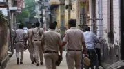 Mahindra Thar Drivers Arrested After Viral Video Shows Reckless Driving & Public Urination in Gurgaon