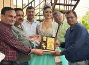 Miss India Universe Manika Vishwakarma Returns Home to Rousing Welcome | Crowds Cheer Beauty Queen