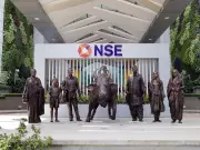 Nifty 50 Outshines Nifty Next 50 with 10.5% Annual Return on NSE