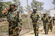 Pakistani Drone Smuggling Bid Foiled: 5kg Heroin Seized Along Jammu Border
