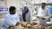 PM Modi Visits Delhi Blast Survivors, Vows Justice for Perpetrators