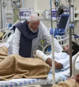 PM Modi Visits Delhi Blast Victims, Chairs Security Review