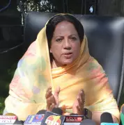 Pratibha Singh Backs Vinay Kumar as New Himachal Congress Chief