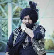 Punjabi Singer Rami Randhawa Booked for Displaying Arms on Social Media