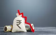 Rupee's Slide to 83.50 Sparks Inflation Fears, Experts Warn of Costlier Imports