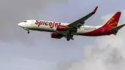 SpiceJet Flight Makes Emergency Landing in Kolkata After Mid-Air Engine Issue