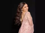 Sunidhi Chauhan to Electrify Women's World Cup Final with Powerhouse Performance