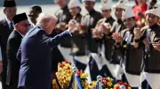 Trump's Red Carpet Dance Steals Spotlight at Malaysia Peace Deal Signing | Watch Video