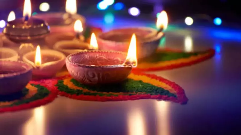 Best Diwali Wishes & Messages 2025: Spread Festive Joy with These 50+ Greetings
