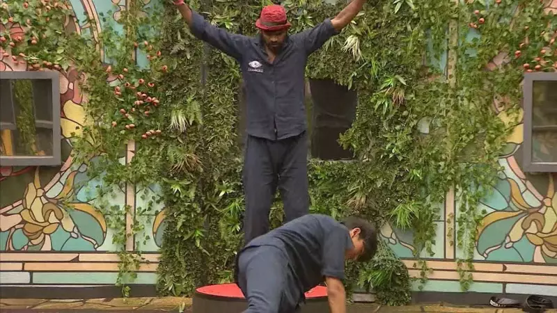 Bigg Boss Tamil 9: Vinoth and Tushar's Explosive Clash Over BB Hat Task Creates House Firestorm!