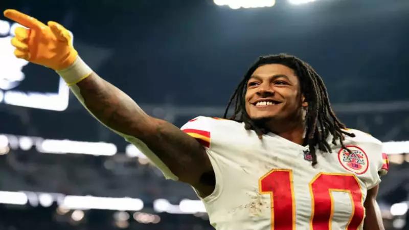 Chiefs Crisis: Isaiah Pacheco's MCL Sprain Puts Kansas City's Super Bowl Hopes in Jeopardy