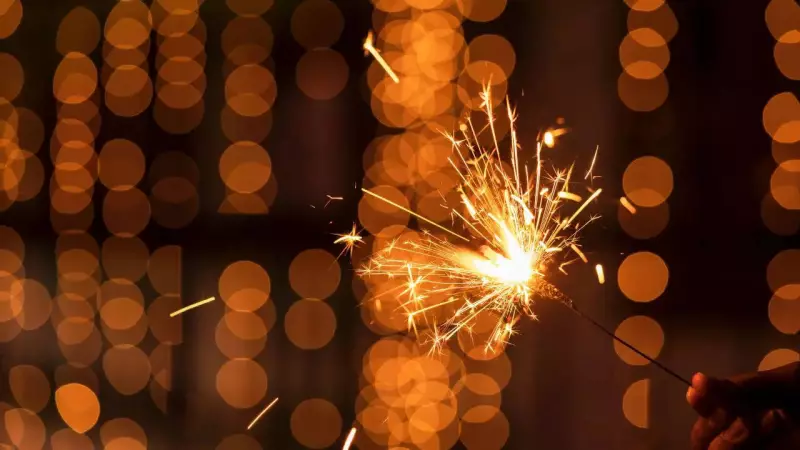Diwali 2024: Heartfelt Wishes & Messages to Light Up Your Loved Ones' Festival