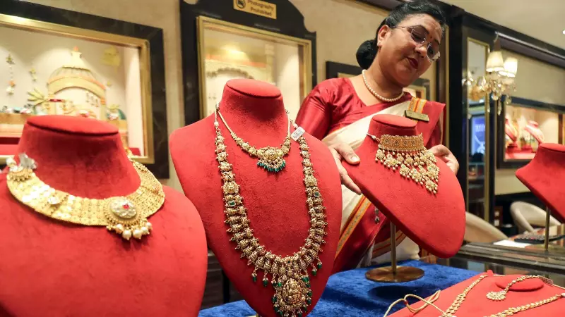 Gold Price Crash Before Diwali 2025: 5 Key Reasons Explained & Will It Fall More?