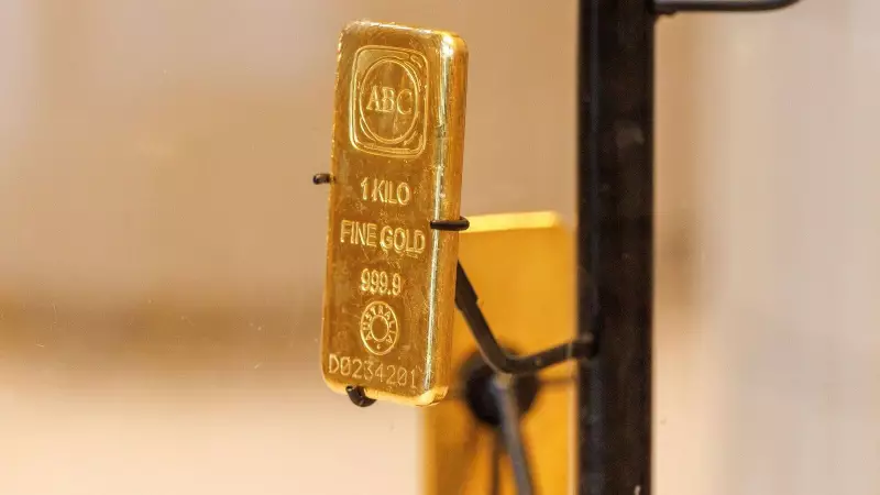 Gold Prices Tumble: What's Fueling This Dramatic Selloff in India?