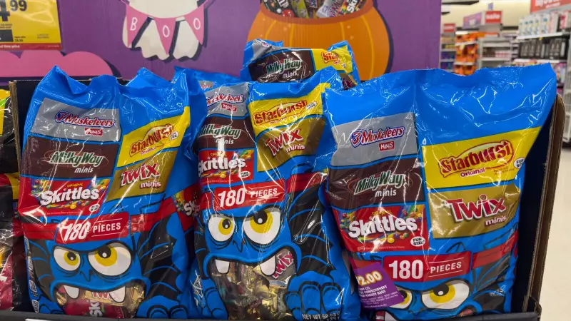 Halloween Horror: Candy Warehouse Files for Bankruptcy Amid Plummeting Sales