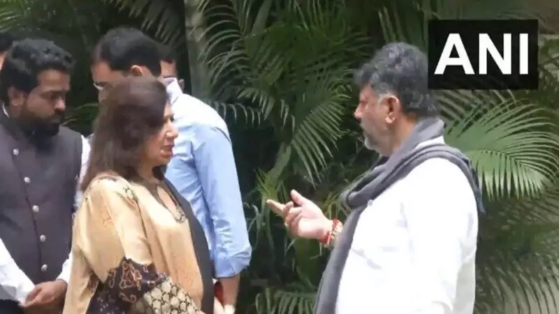 Kiran Mazumdar-Shaw Meets DK Shivakumar: Diwali Greetings Amid Bengaluru Infrastructure Debate