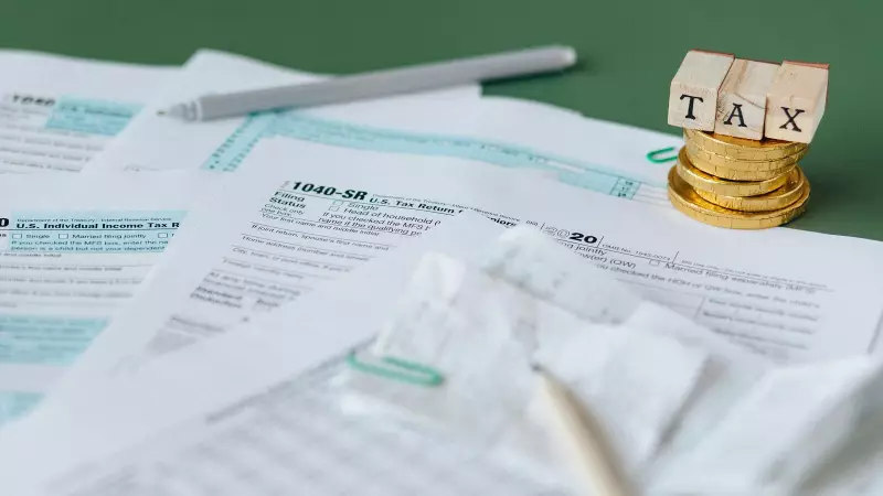 NRI Trading Unlisted Indian Shares? UAE Residents Face Crucial Tax Decisions