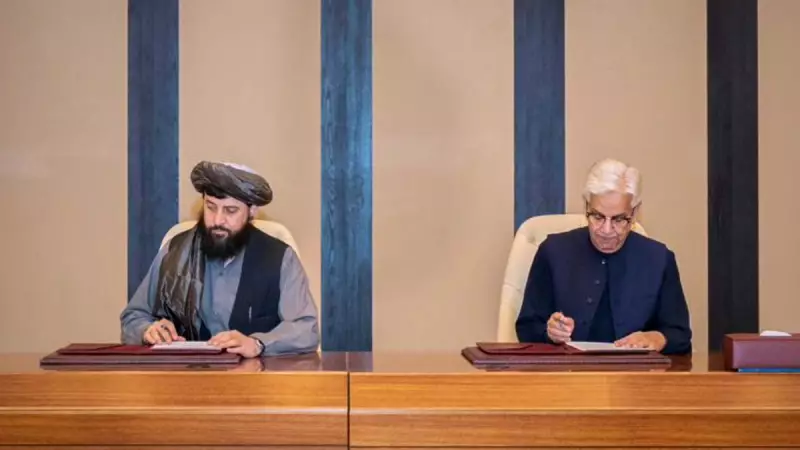 Pakistan Issues Stark 'Open War' Warning to Afghanistan Over Border Dispute | India TV News