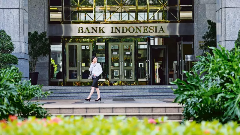 Southeast Asian Central Banks Hold Rates Steady: Indonesia & Thailand Defend Currencies Against Fed