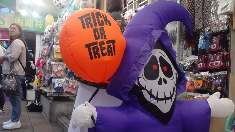 US Halloween 2025 Weather Forecast: Clear Skies for Most Trick-or-Treaters, But Some Regions Face Rain