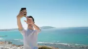 Beyond the Selfie: 5 Psychological Reasons Why Some People Never Post Photos on Social Media