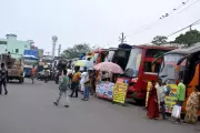 Chhath Puja Exodus: Overcrowded Buses & Soaring Ticket Prices Hit Travelers Heading to Bihar & UP