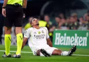 El Clásico Crisis: Barcelona Set to Lose TWO Key Stars to Injury, Massive Boost for Real Madrid