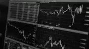 Gold Prices Tumble in Flash Crash! Stock Market Rally Takes a Pause | Market Analysis