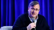 LinkedIn Founder Reid Hoffman's Stark Warning: Silicon Valley Is Dangerously Blind on AI & Software