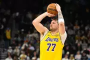 Luka Doncic Injury Update: Will He Play Against Memphis Grizzlies Tonight? Latest LA Lakers News