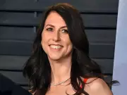 Mackenzie Scott's Giving Spree: Why Jeff Bezos' Ex-Wife is Donating Billions While His Mother Makes Millions