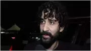 Shah Rukh Khan's Heartwarming Gesture: Kisses Raghav Juyal's Forehead After Stellar Performance on 'King' Sets
