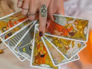 Tarot Horoscope Today Oct 30, 2025: Moon in Shravana Brings Cosmic Harmony - These Zodiac Signs Get Special Blessings!