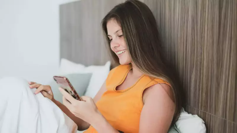 5 Powerful Texts to Repair Your Bond After a Tense Morning