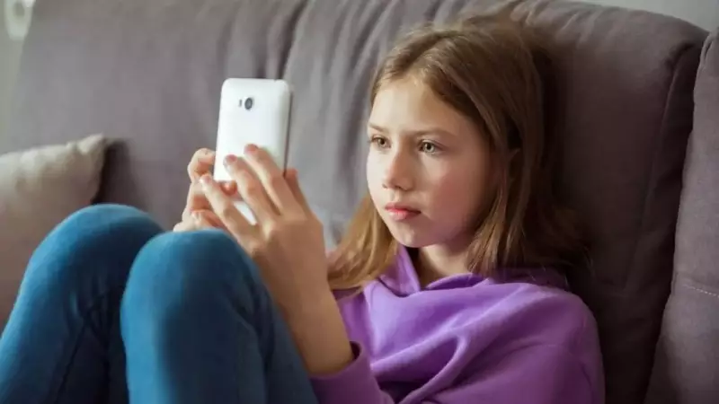 Alarming Study: Kids Using Smartphones Before 13 Face Serious Mental Health Risks
